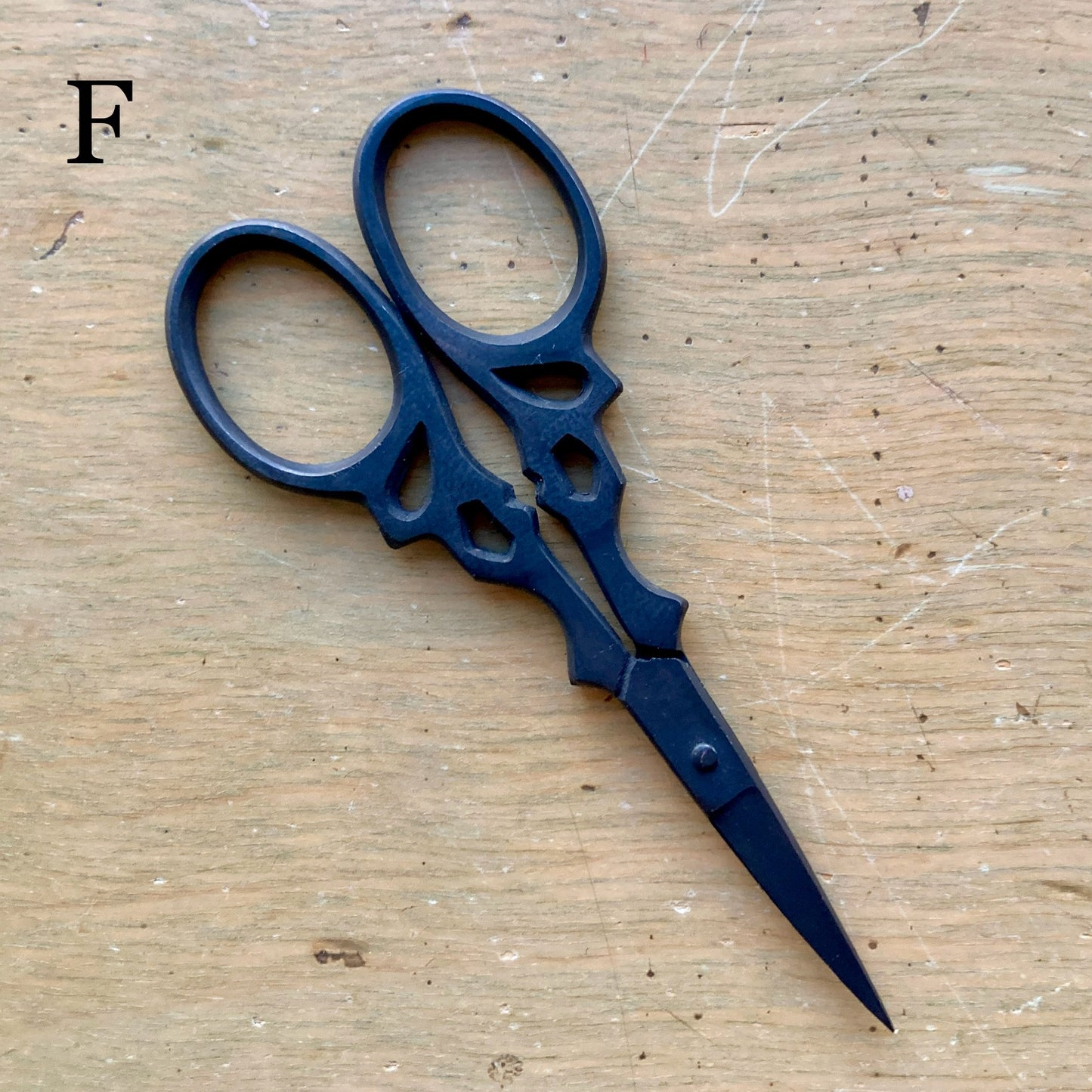 Black matte metal Bryspun Scissors