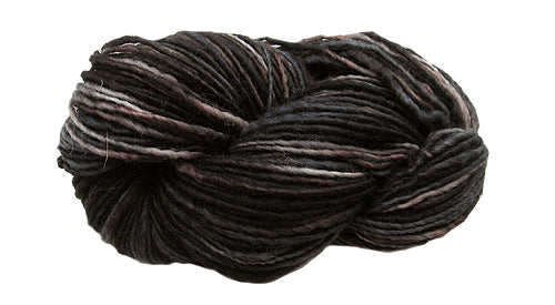 Dark brown skein of Manos del Uruguay Wool Clásica yarn.
