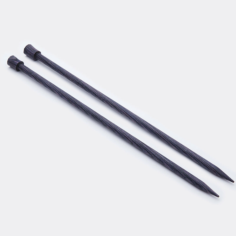 Pair of blue Dreamz single pointed needles.