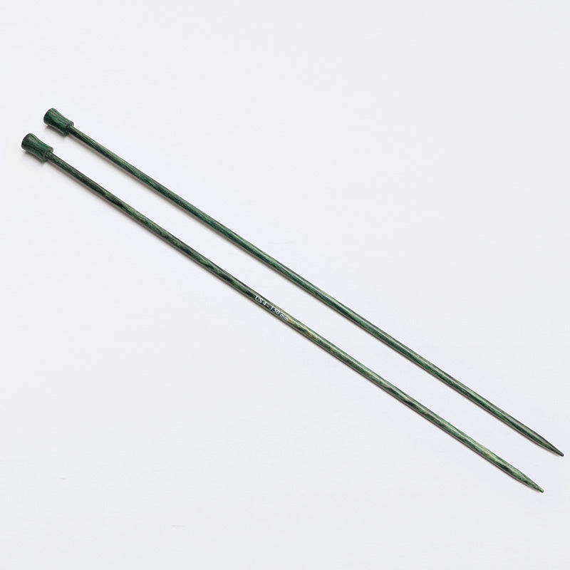 Pair of green Dreamz single pointed needles.