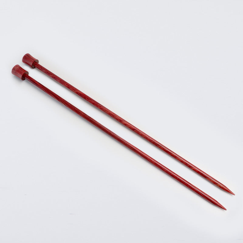 Pair of red Dreamz single pointed needles.