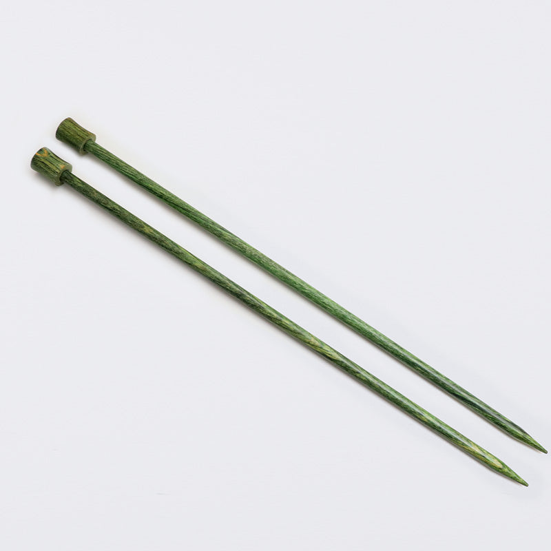 Pair of green Dreamz single pointed needles.