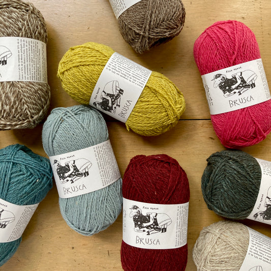 Colorfuk balls of Retrosaria Rosa Pomar Brusca yarn